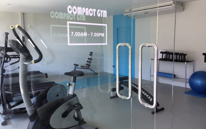 CAMPACT GYM